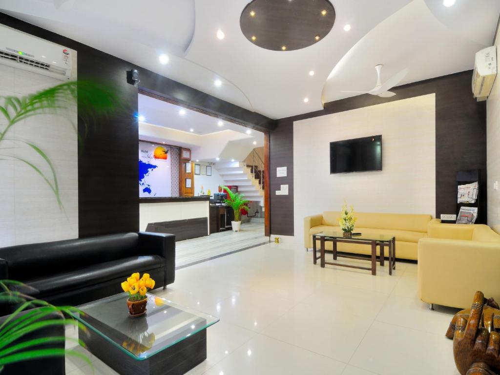 Hotel Sky Rich International