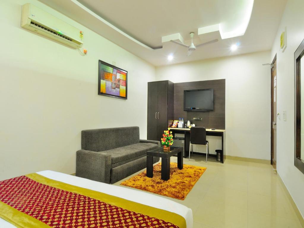 family-room2